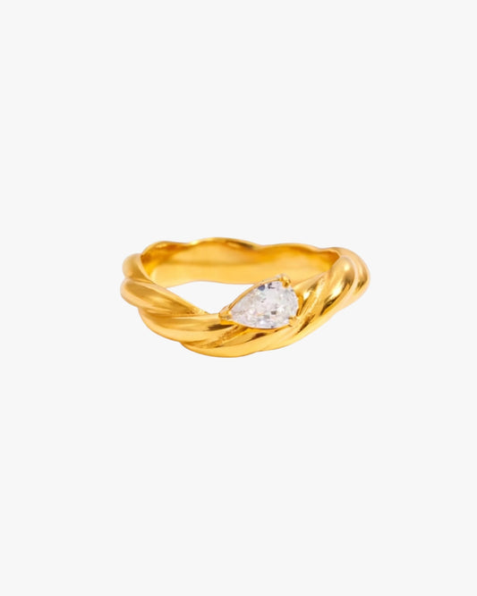 18K PVD Gold Plated Twisted Crystal Ring – Elira