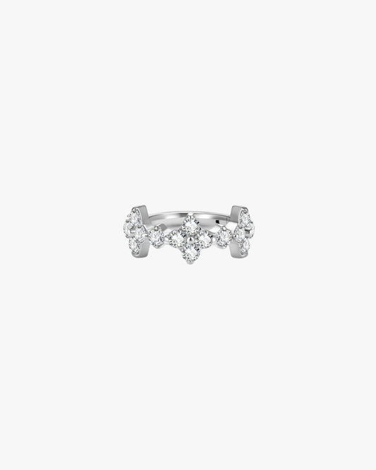 G23 Titanium Crystal Clicker Hoop – Clover