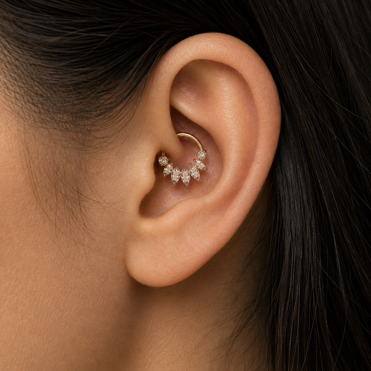 G23 Titanium Crystal Crown Clicker Hoop – Andes