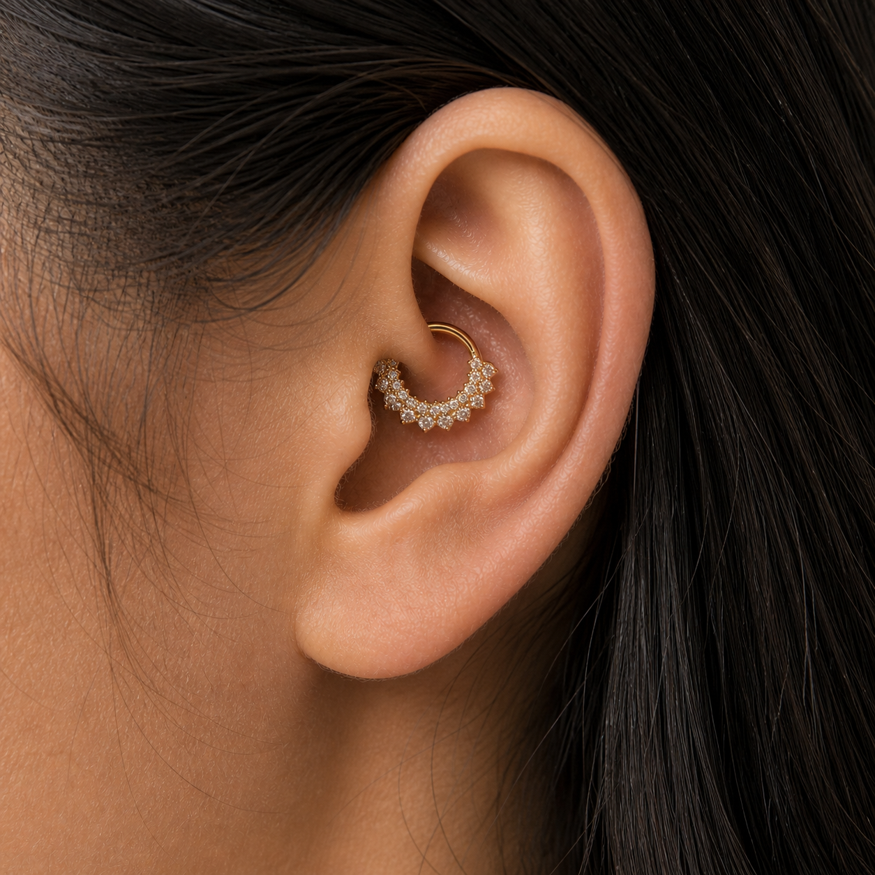 G23 Titanium Double Crystal Arc Clicker Hoop – Verona