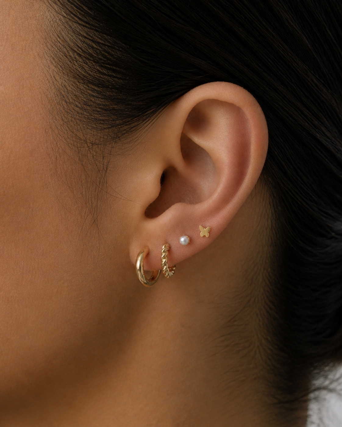 Sicily Stud – Butterfly Piercing
