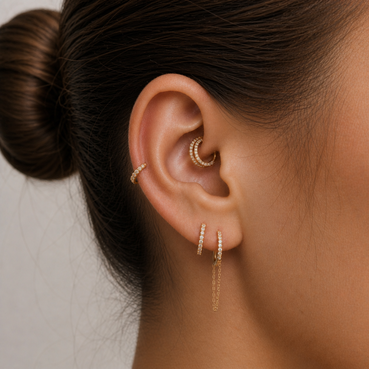 G23 Titanium Double Pavé Clicker Hoop – Monaco