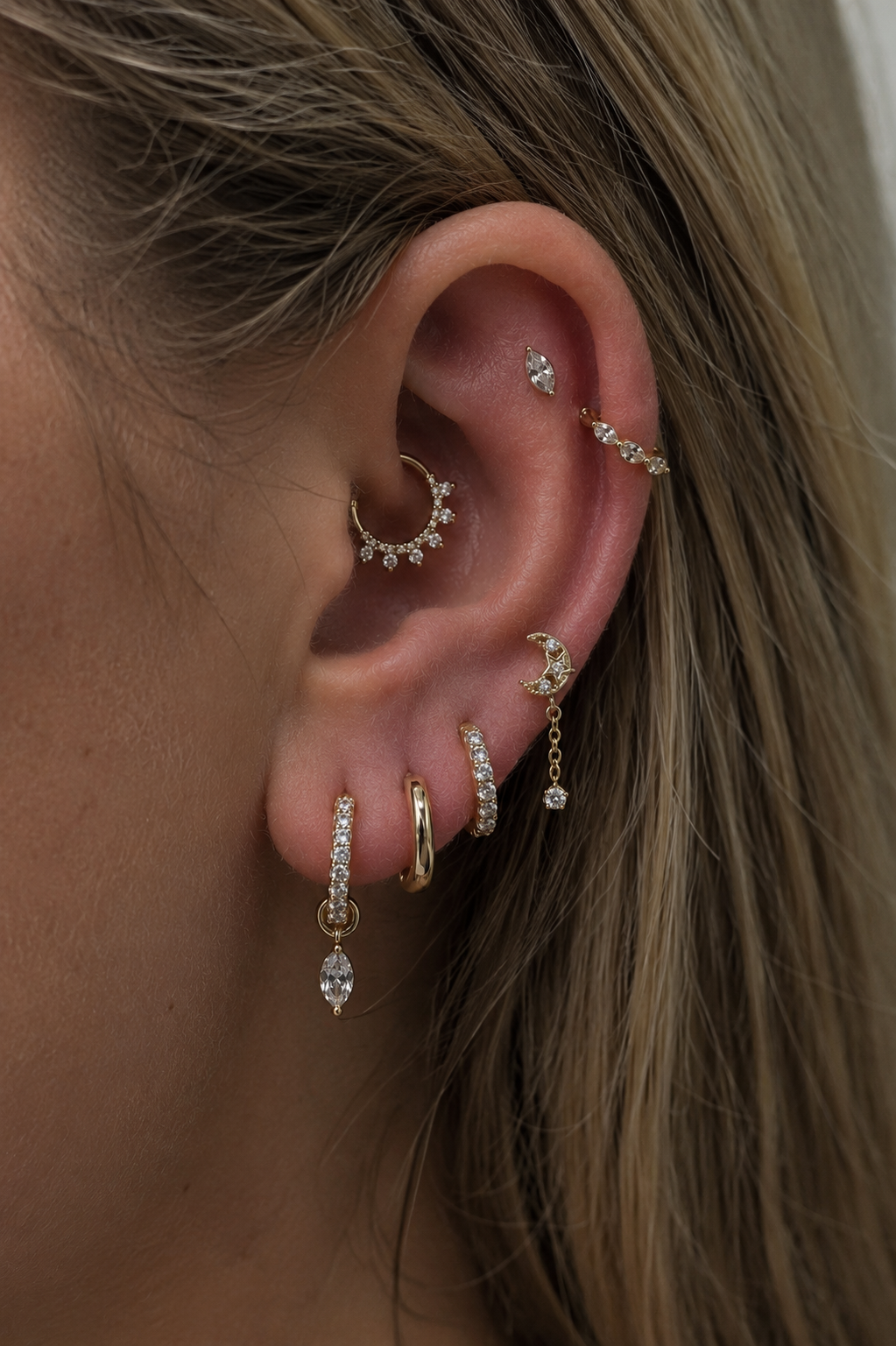 Gold Stainless Steel Moon Chain Stud Earring – Lucca