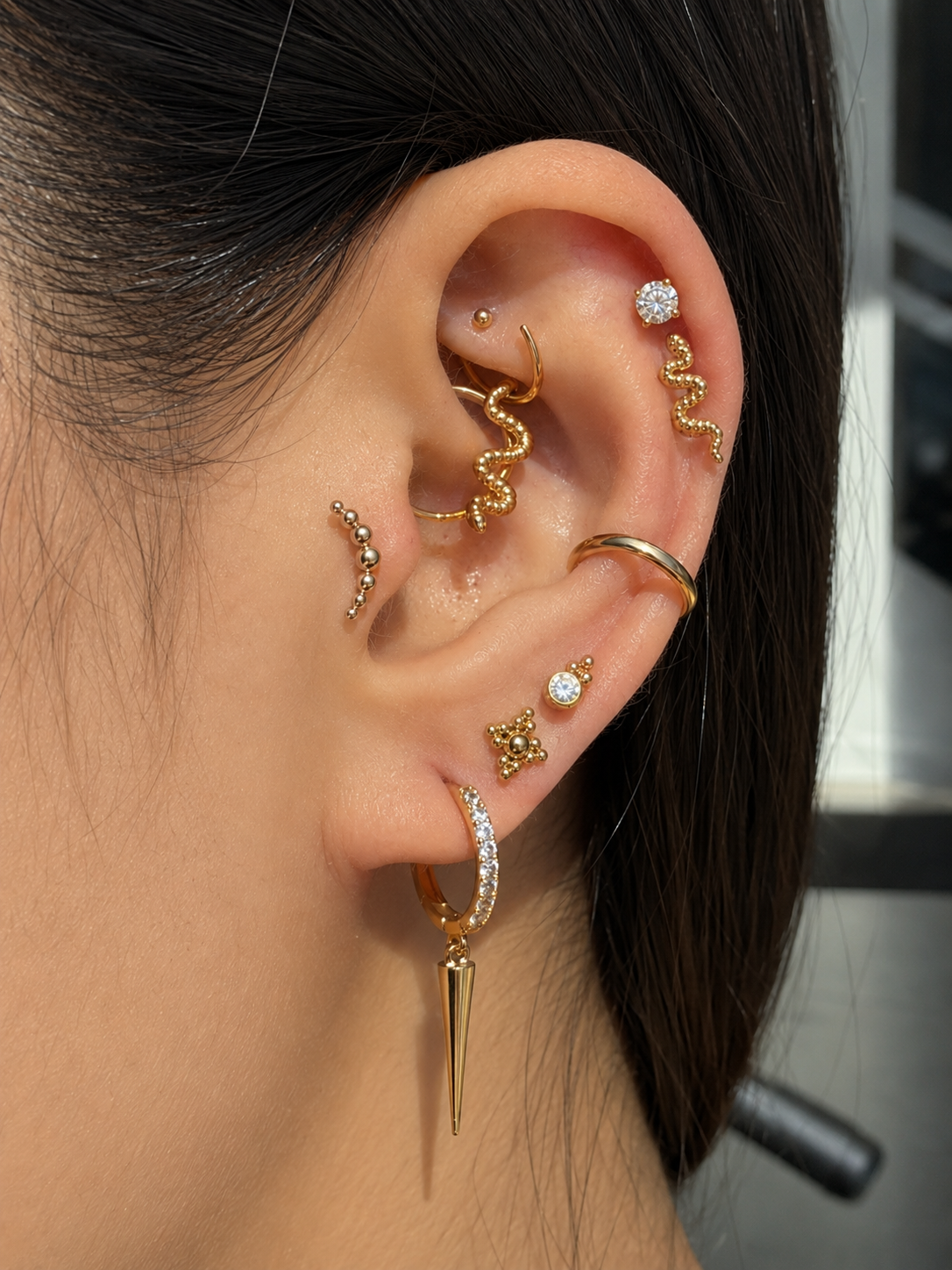 Java Stud – Minimal Zirconia Flat Back Piercing