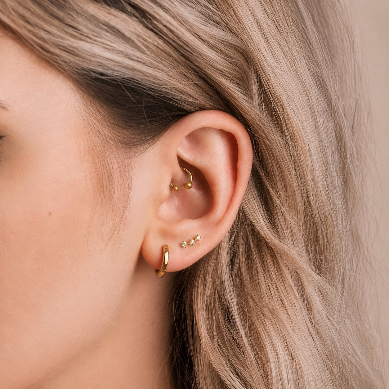 Gold Textured Ball Clicker Hoop 10mm – Velora