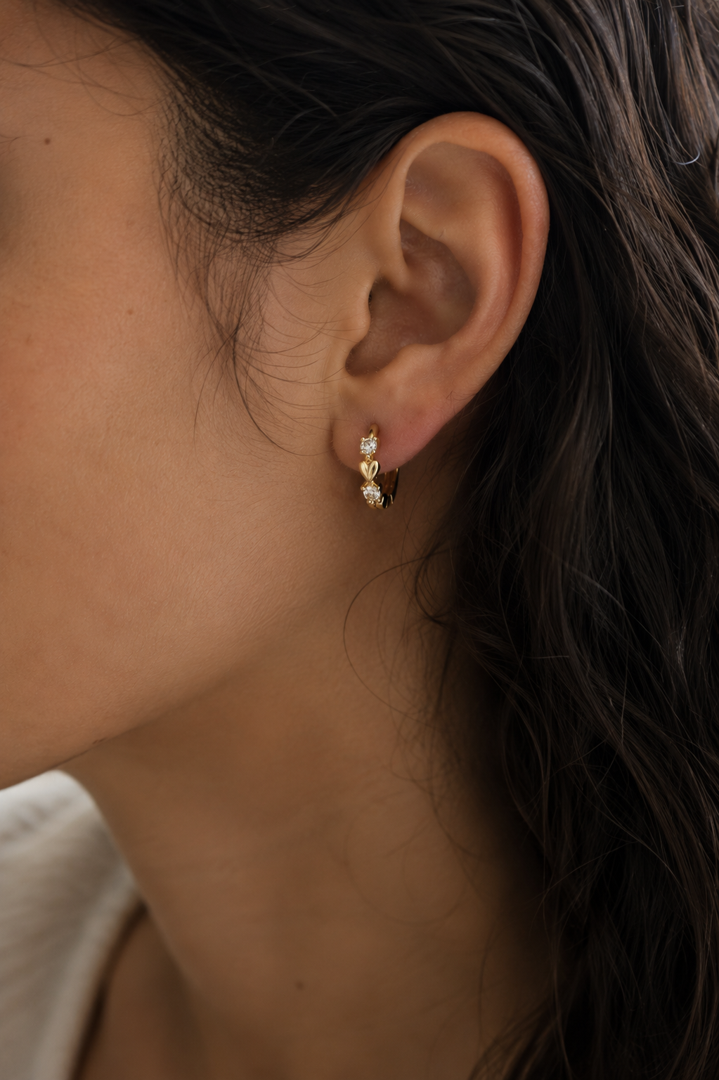 Gold Plated Chain Mini Heart Hoop Earrings – Amili