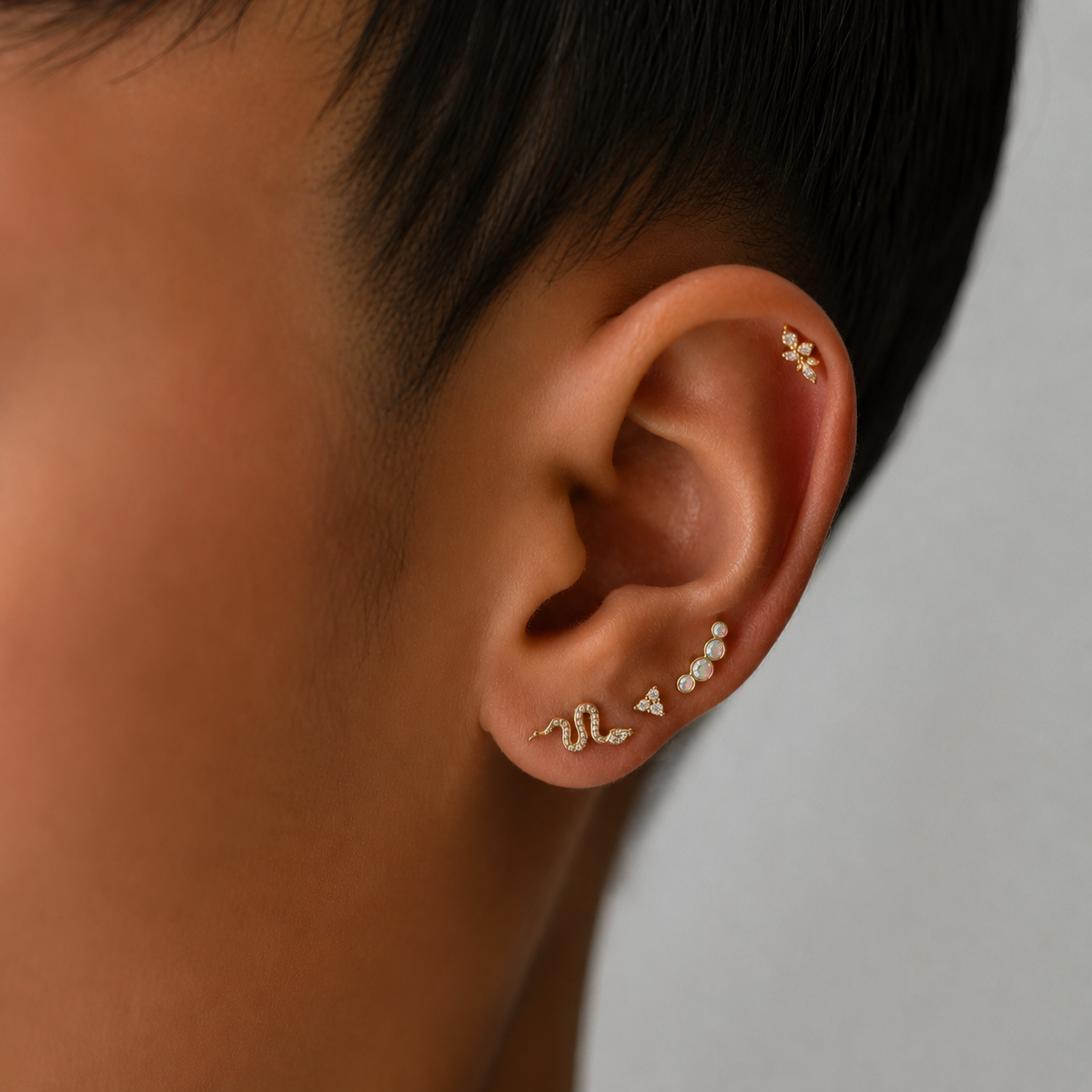 Gold Stainless Steel Iridescent Curve Stud Earring – Kigali