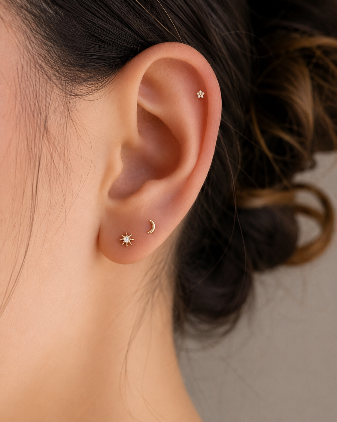 Delphi Stud – Crystal Cluster Flat Back Earring