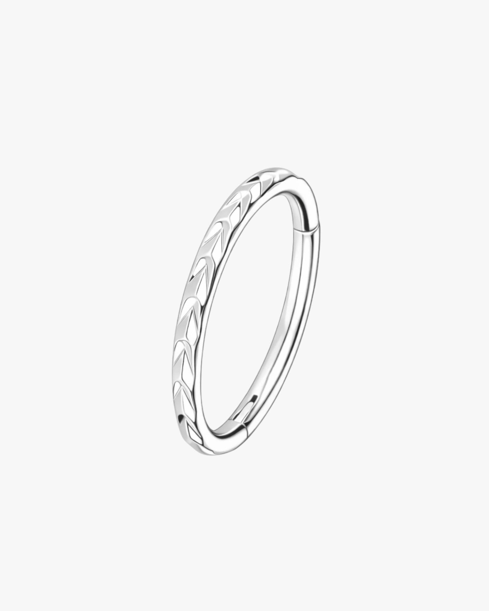 G23 Titanium Textured Clicker Hoop in silver – Seville